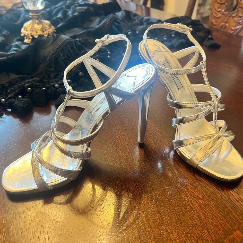 Gently used Prada silver sandal heels. Size 9. - Picture 3 of 9